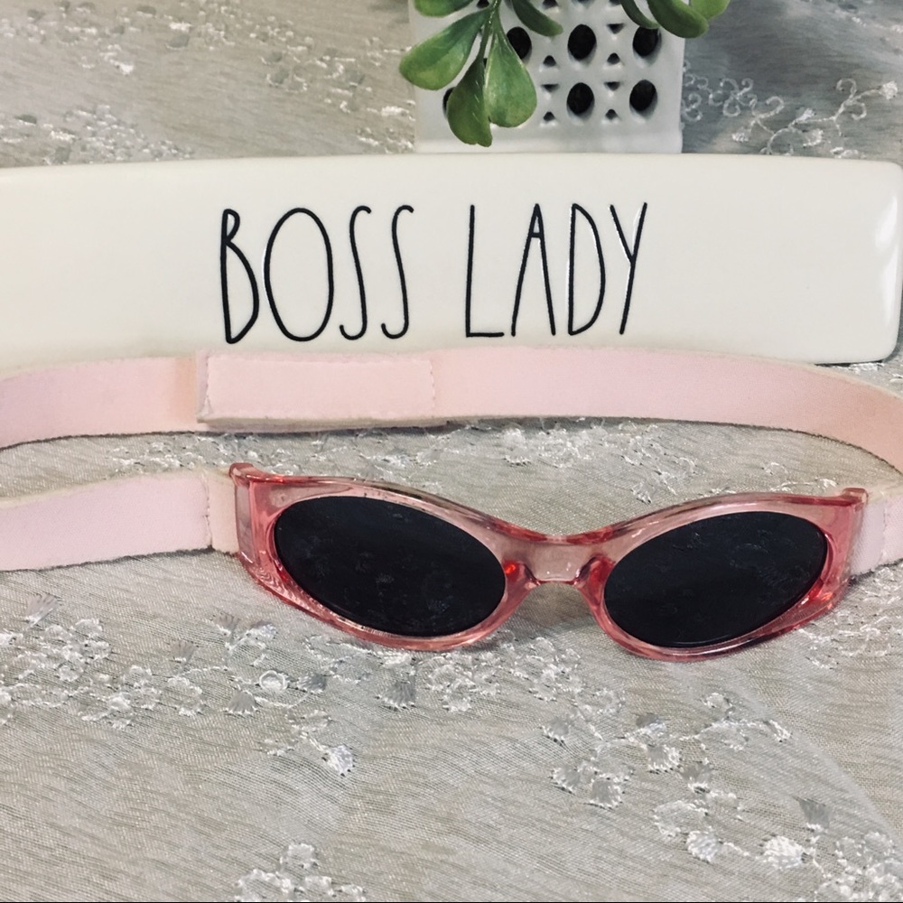 UVeez Classic Band Flex Fit Sunglasses in Pink